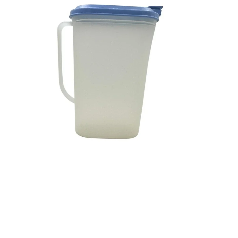 Tupperware Slimline Pitcher 2 Quart Frosted Clear Blue Flip Top Lid‎ 2L Vintage